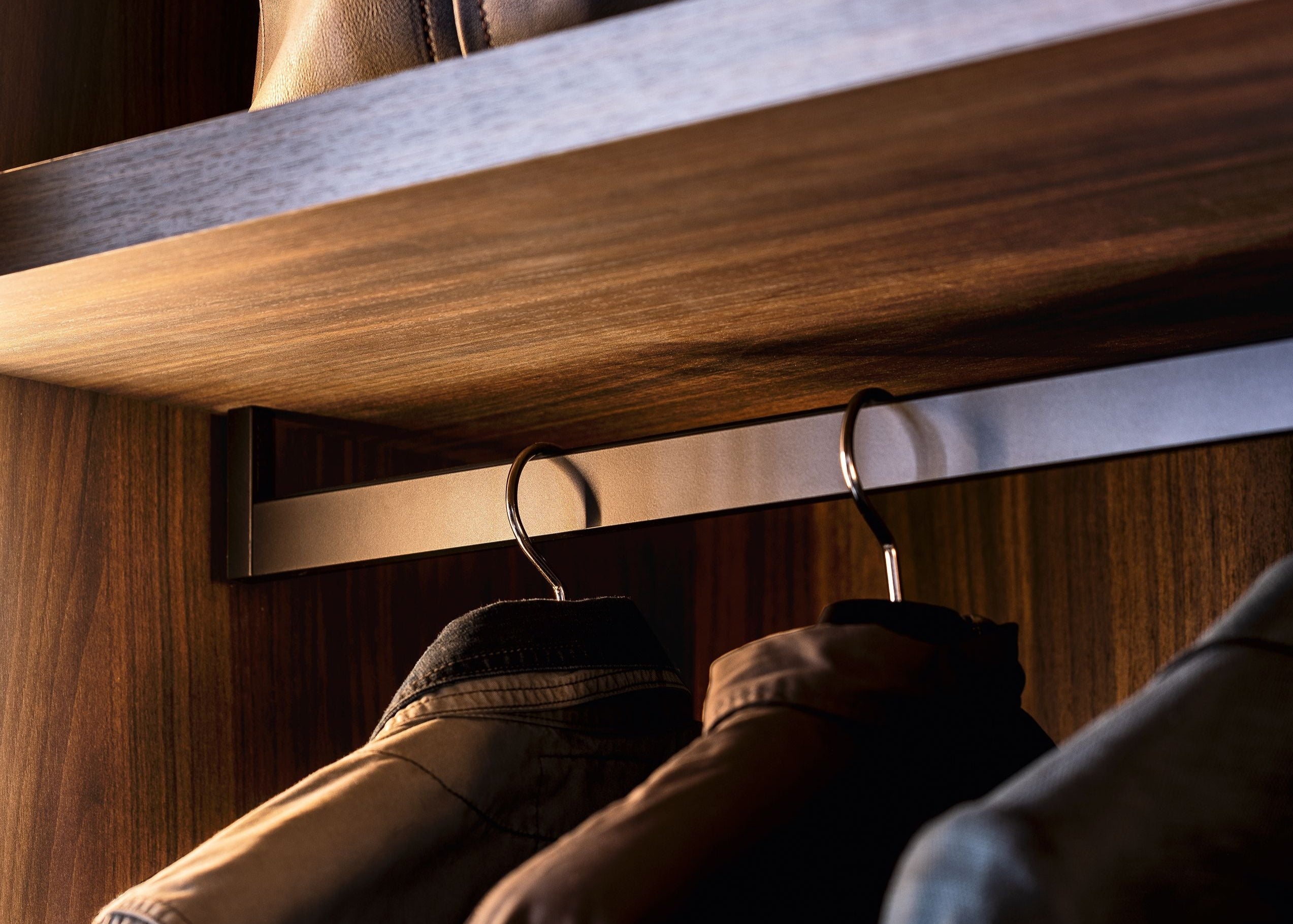 Hanging Rail | Cut To Size