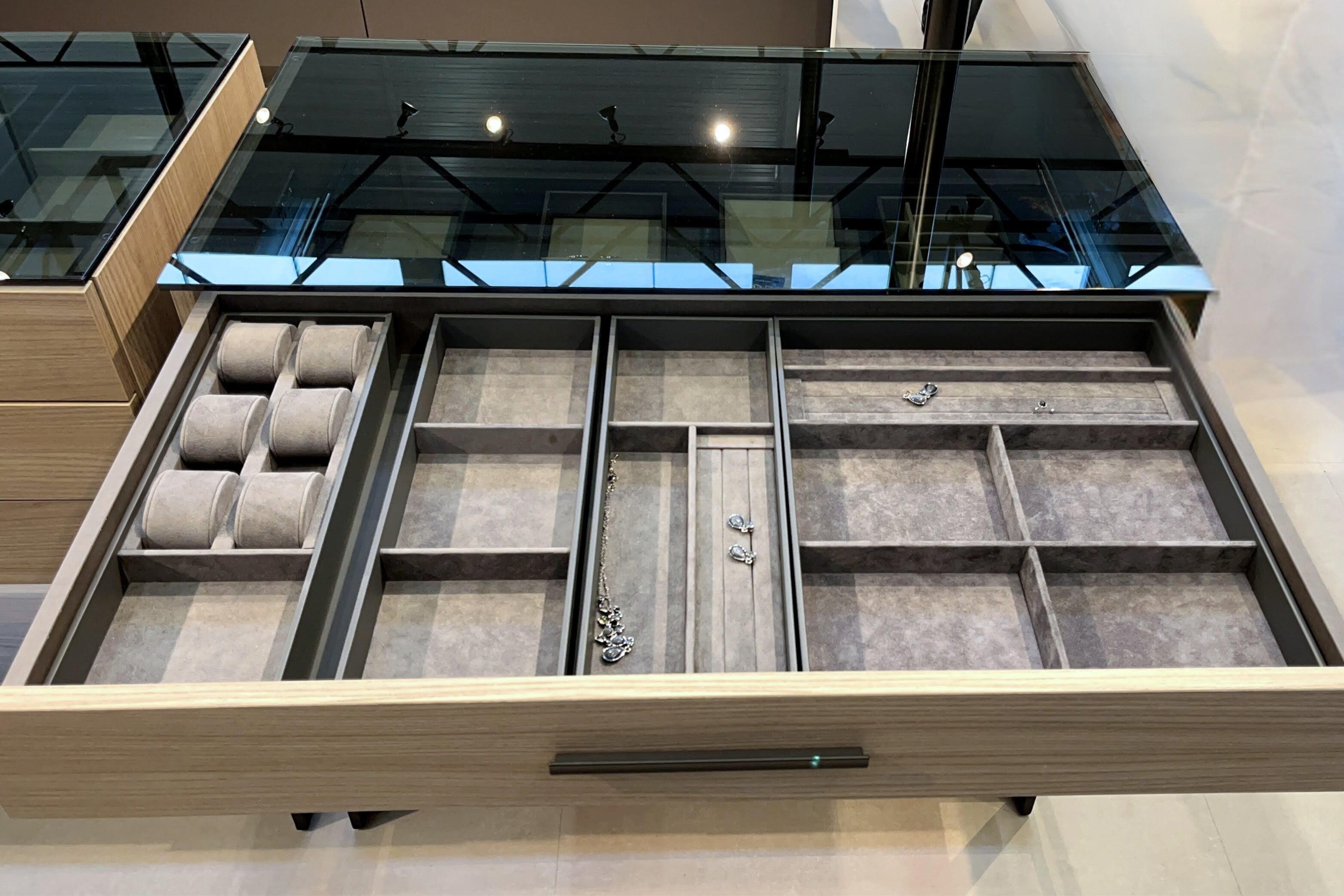 VELVET Sunglasses Tray